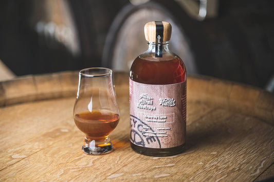 「Off Trail – Azeotrope」初のコラボ作は BICYCLE COFFEE TOKYOのコーヒー豆を 漬け込んだアップサイクルジン 『Enjoy By Cycle TOKYO IPA Distilled』 11月22日（火）発売